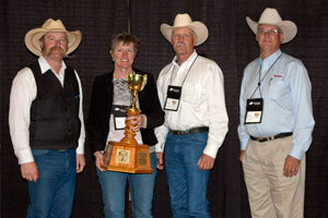 Mike Tess receives the Continuing Service Award