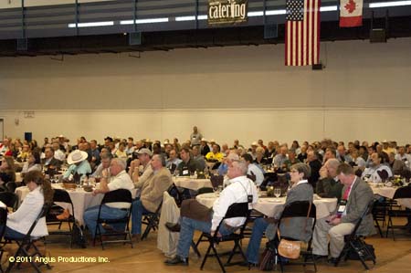 09-R2F08TSLuncheon